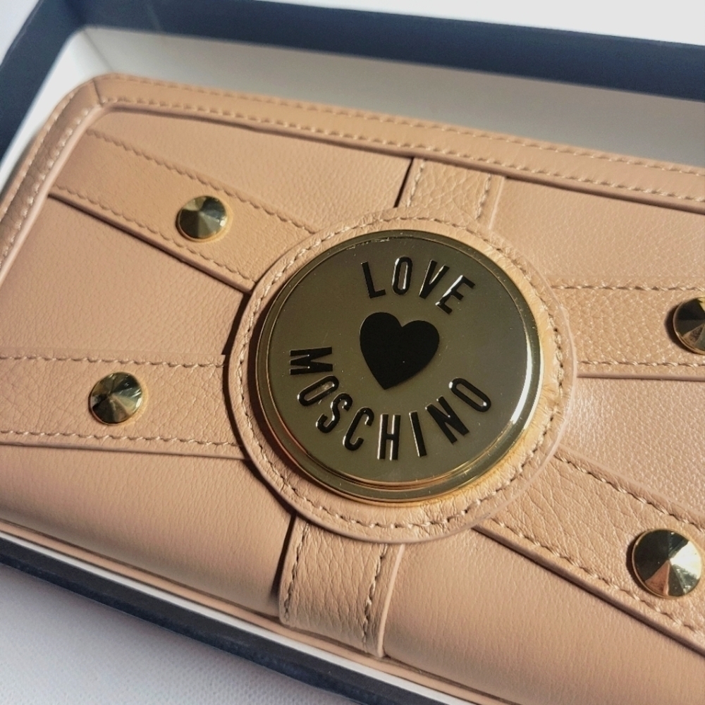 NEW! MOSCHINO Tan/Taupe Leather Studded Wallet. - Picture 3 of 5
